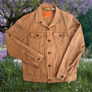 Levi’s Carpenter Jacket